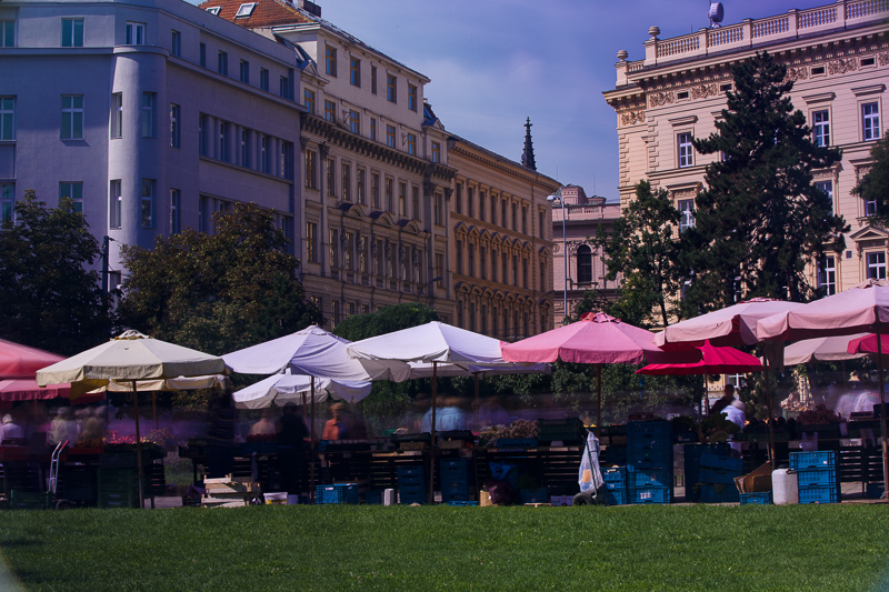 Noch stärkere Drehstellung (Belichtung 8 Sekunden), weshalb bereits verfälschte Farben entstehen. Canon 5D Mark III, Canon EF 70-200/2.8 IS II, 8 s, F16, ISO 100, Brennweite 75 mm