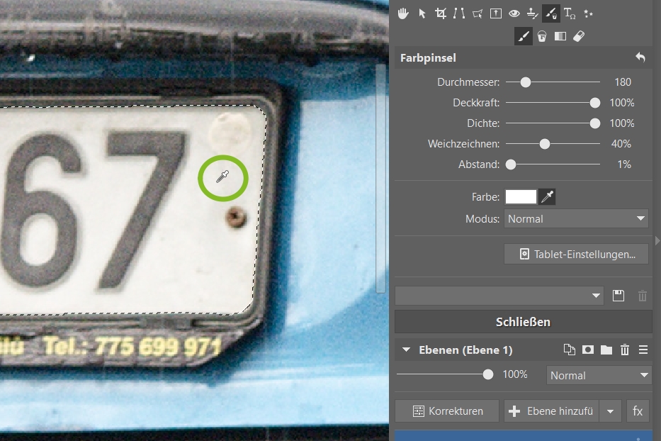 Die Pipette finden Sie beim Farbpinsel unter Farbe.
