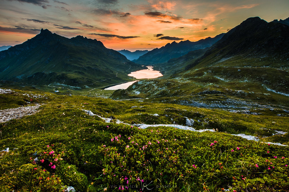 Landschaften unter unterschiedlichen Bedingungen fotografieren - vor sonnenaufgang