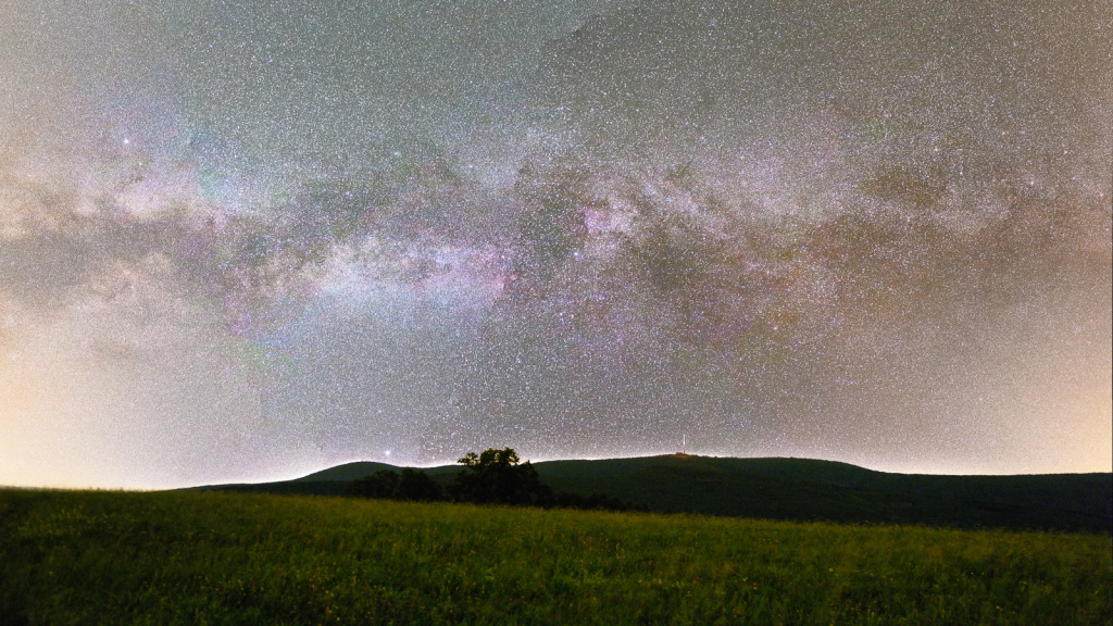 Landschaften bei Nacht fotografieren - panorama milchstrasse