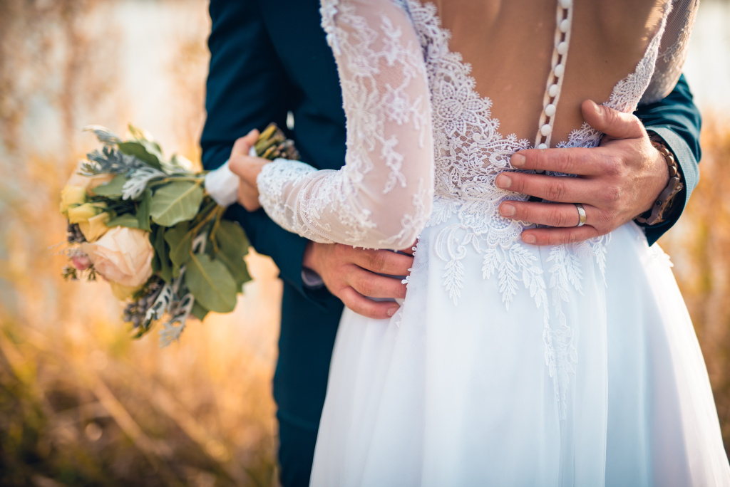 Hochzeitsfotografen sind überteuert. Wahrheit oder Stereotyp?