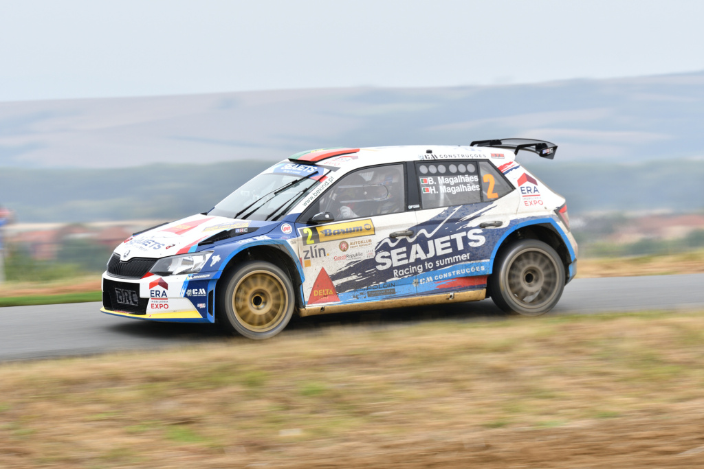 Bearbeiten von Bildern von Motorsport-Rennen - original