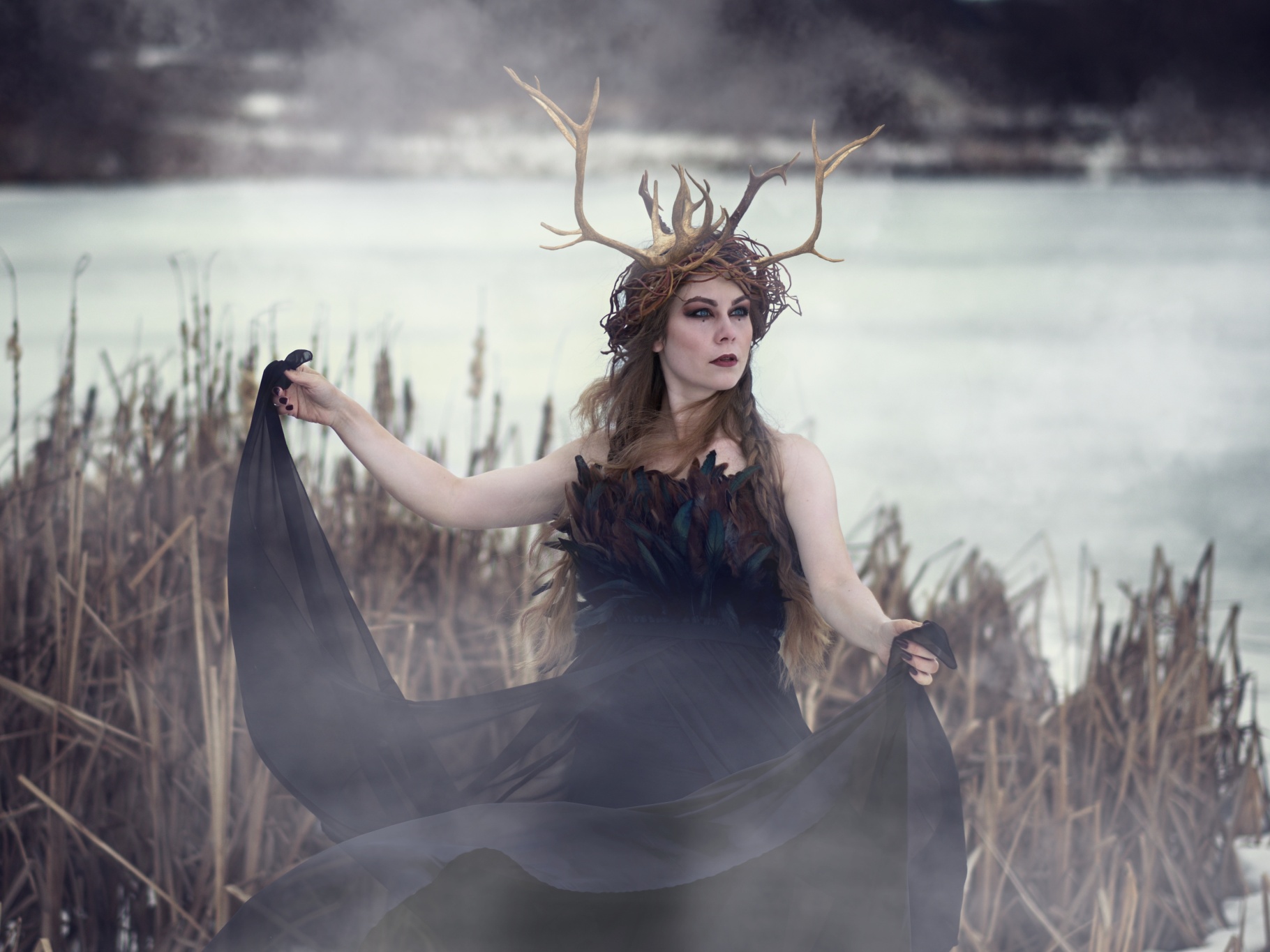 Fantasy-Fotografin Lucie Amulett: „Das Lieblingsstyling bei Models? Zerzaust und schmutzig! "