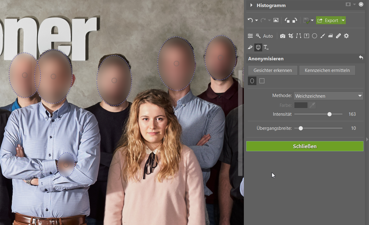 So machen Sie Gesichter und Nummernschilder auf Ihren Fotos unkenntlich: Anonymisierung hilft Ihnen dabei