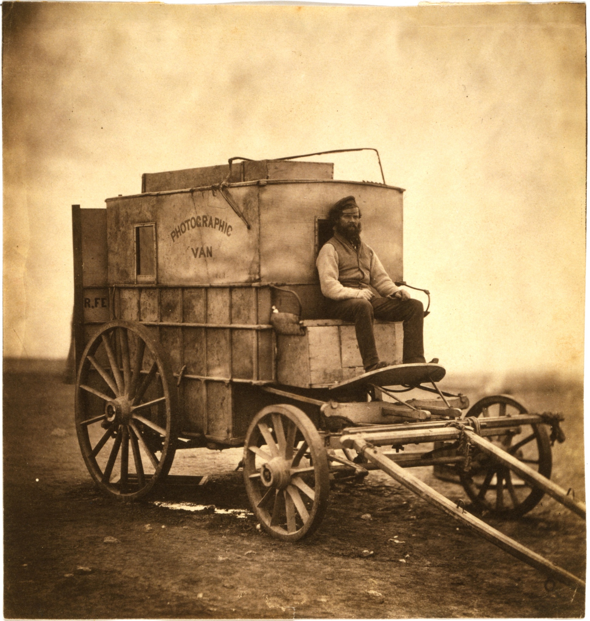 Mit der Kamera im Graben - 5 berühmte Kriegsfotografen