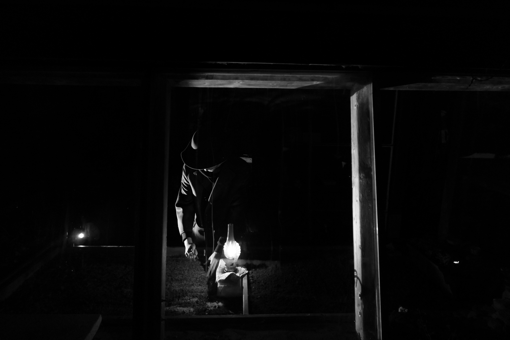 Nach Einbruch der Dunkelheit erblüht das Verbrechen - Fotografie im Film Noir Stil