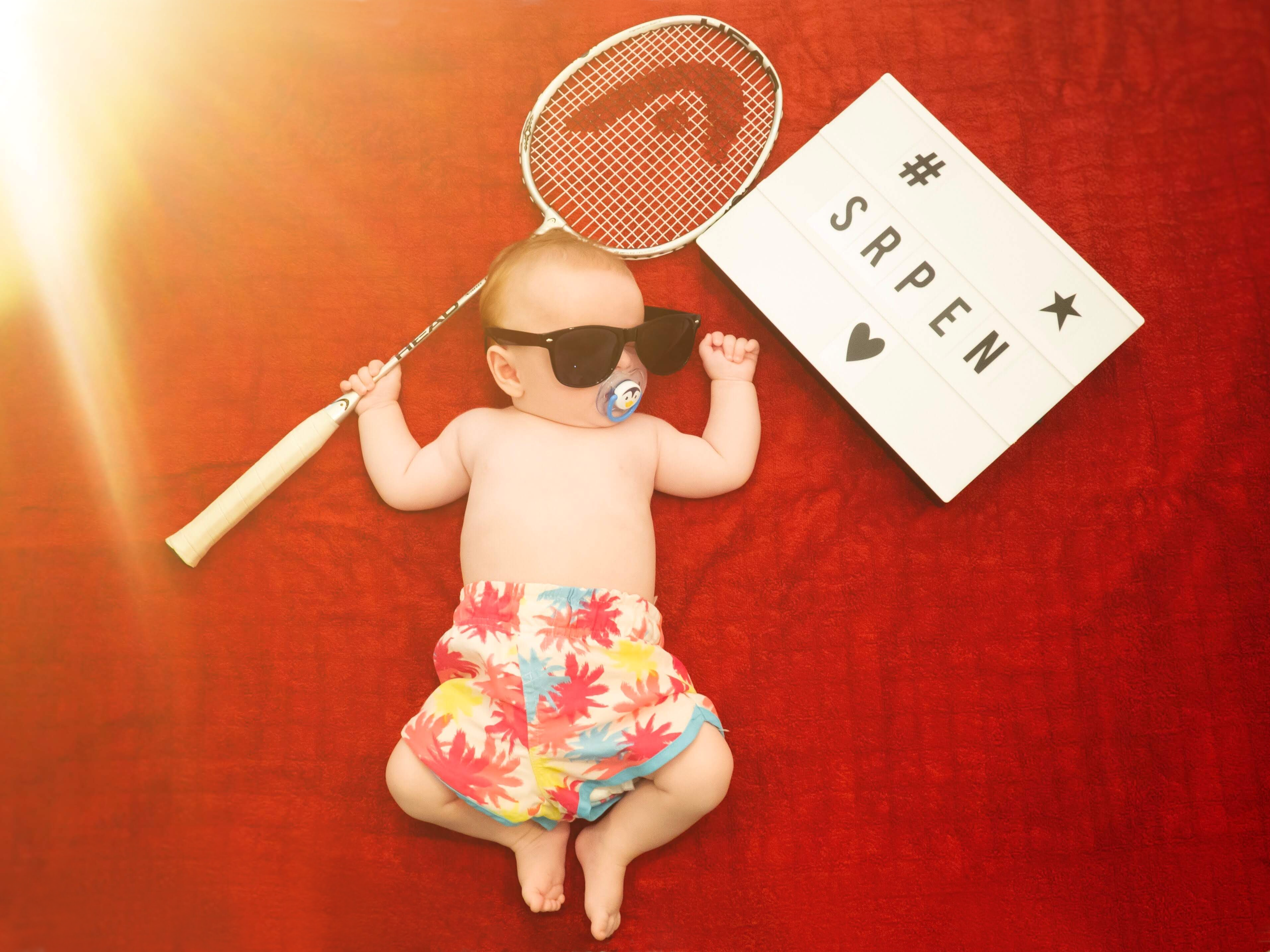Fotografieren eines Kalenders mit Kindern