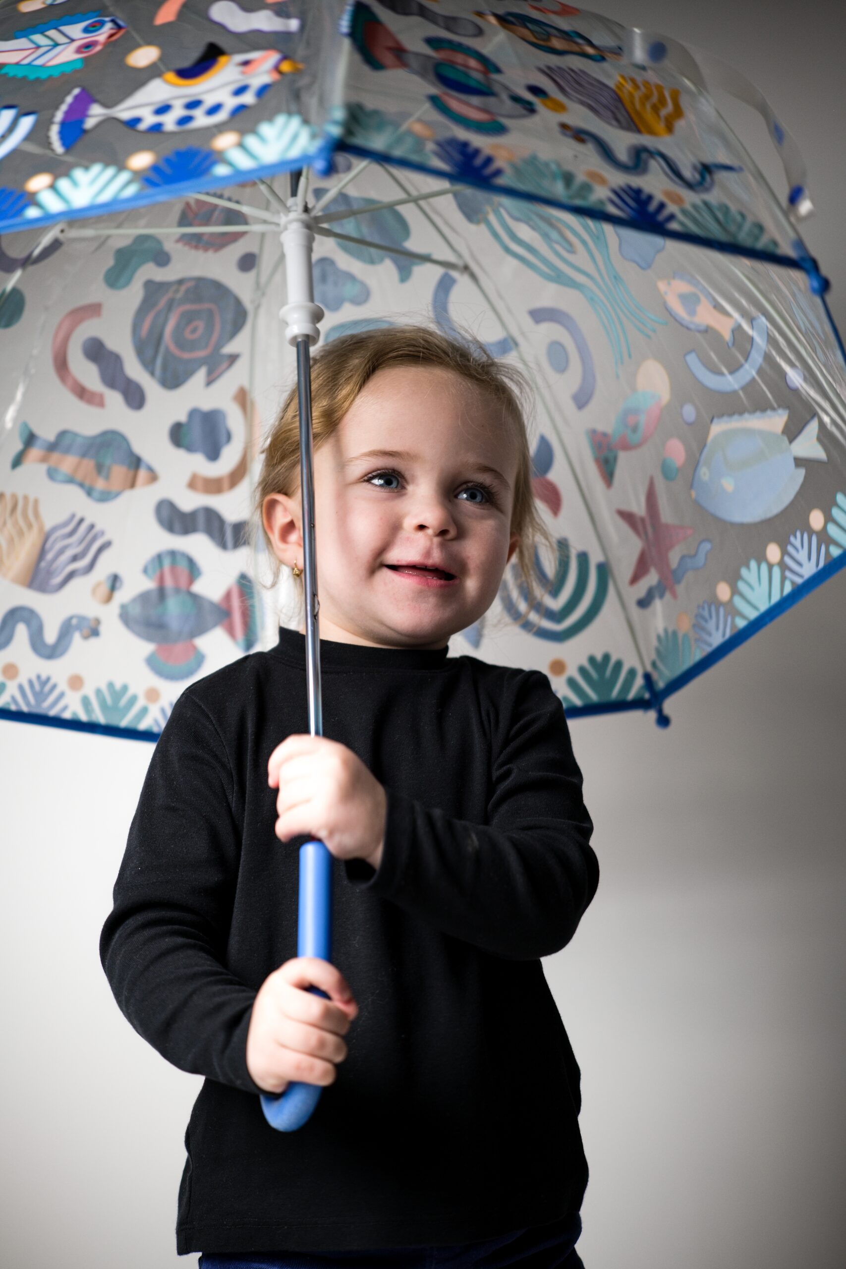 Fotografieren eines Kalenders mit Kindern