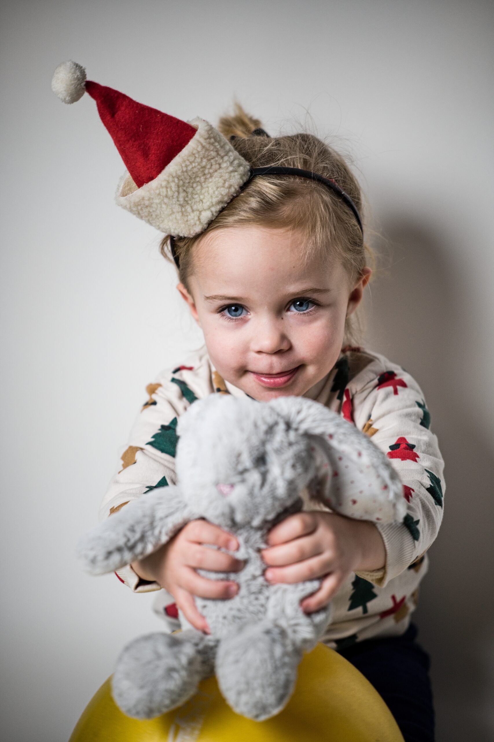 Fotografieren eines Kalenders mit Kindern