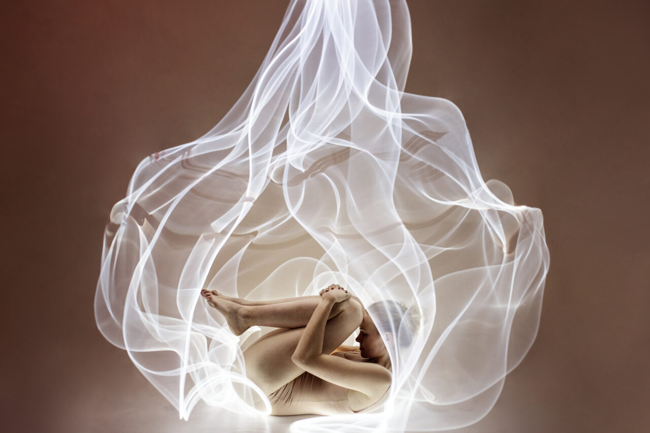 Mit Licht gemalte Porträts II: Arbeit mit dem Model, Posing, Licht und Farben